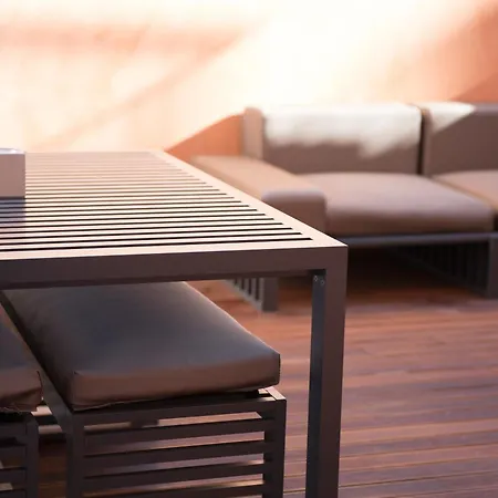 Flora Chiado Lägenhet *