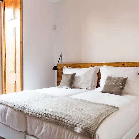 Flora Chiado Lägenhet Lisboa