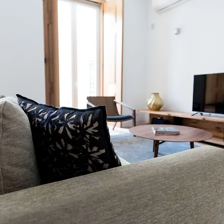 Апартаменты Flora Chiado Лиссабон