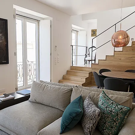 Апартаменты Flora Chiado Лиссабон