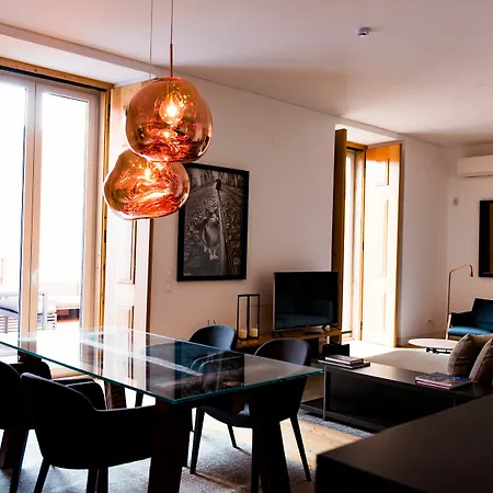 Flora Chiado Apartment Lisbon